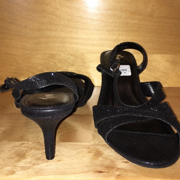 9Wide Black Cocktail Heels Dressy Sandals - Picture 2 of 4